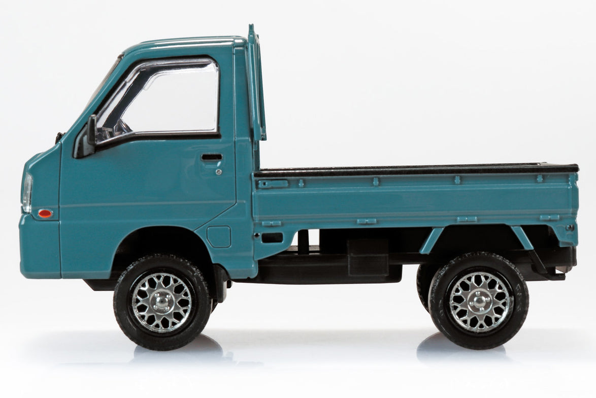 1/32 Model Kit Subaru Sambar Truck Blue